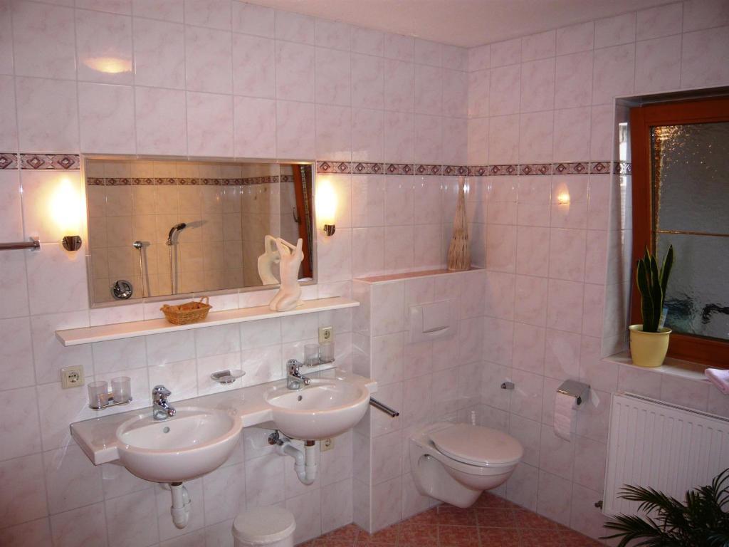 Ferienhaus Ahorn Neustift im Stubaital Habitación foto